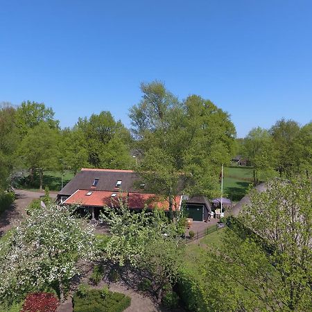Rheezerstee Bed and Breakfast Exteriör bild