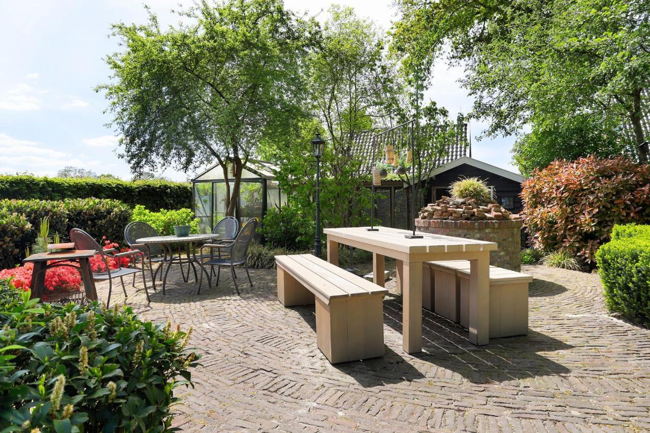 Rheezerstee Bed and Breakfast Exteriör bild