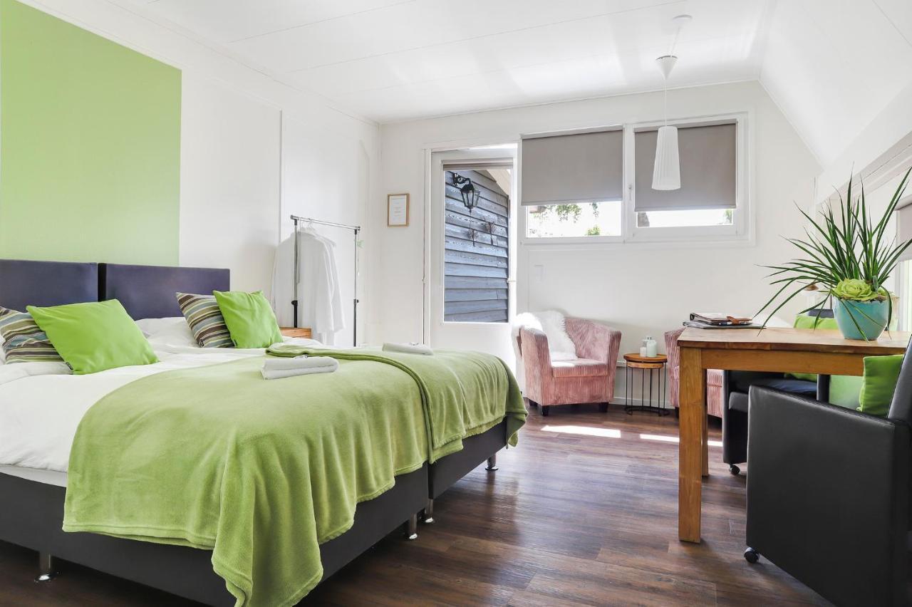 Rheezerstee Bed and Breakfast Exteriör bild