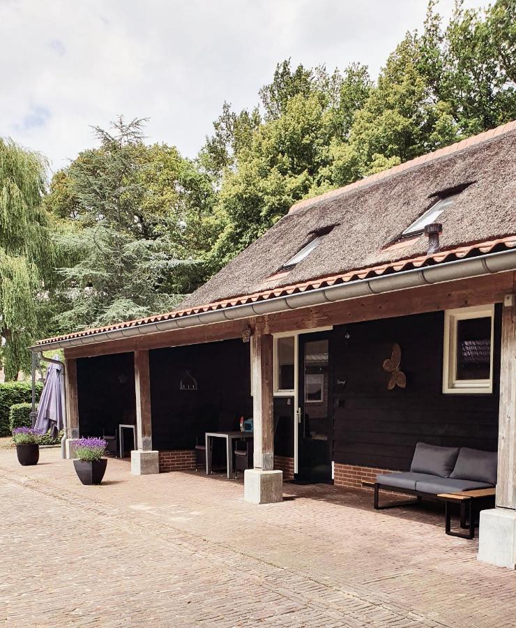 Rheezerstee Bed and Breakfast Exteriör bild
