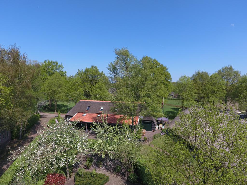 Rheezerstee Bed and Breakfast Exteriör bild