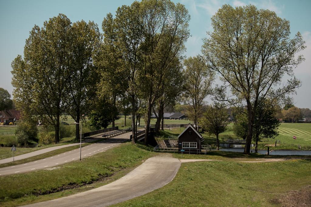 Rheezerstee Bed and Breakfast Exteriör bild