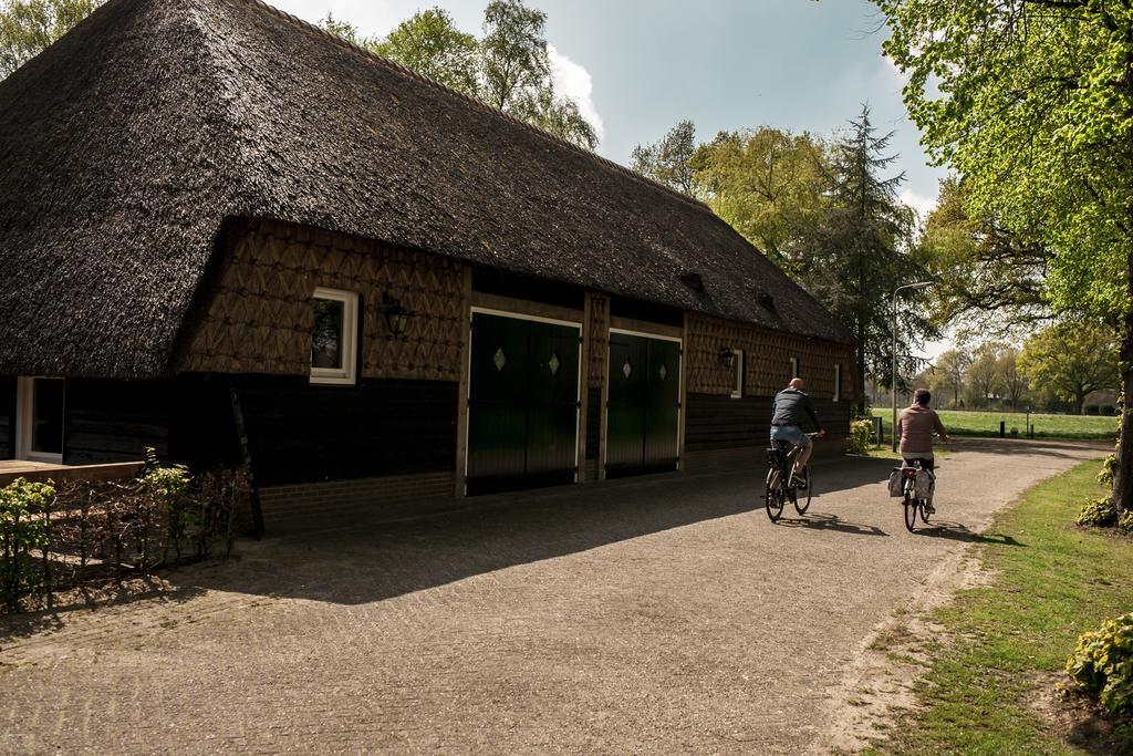 Rheezerstee Bed and Breakfast Exteriör bild
